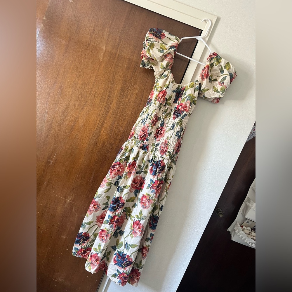 Abercrombie & Fitch Floral Maxi Dress